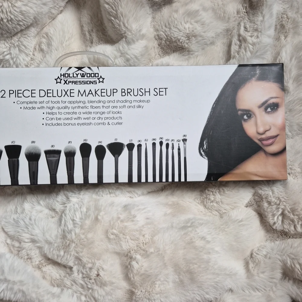 Cheetah Print Makeup Brushes Deluxe Makeup Brush Set 32 Piece Hollywood Xpressio